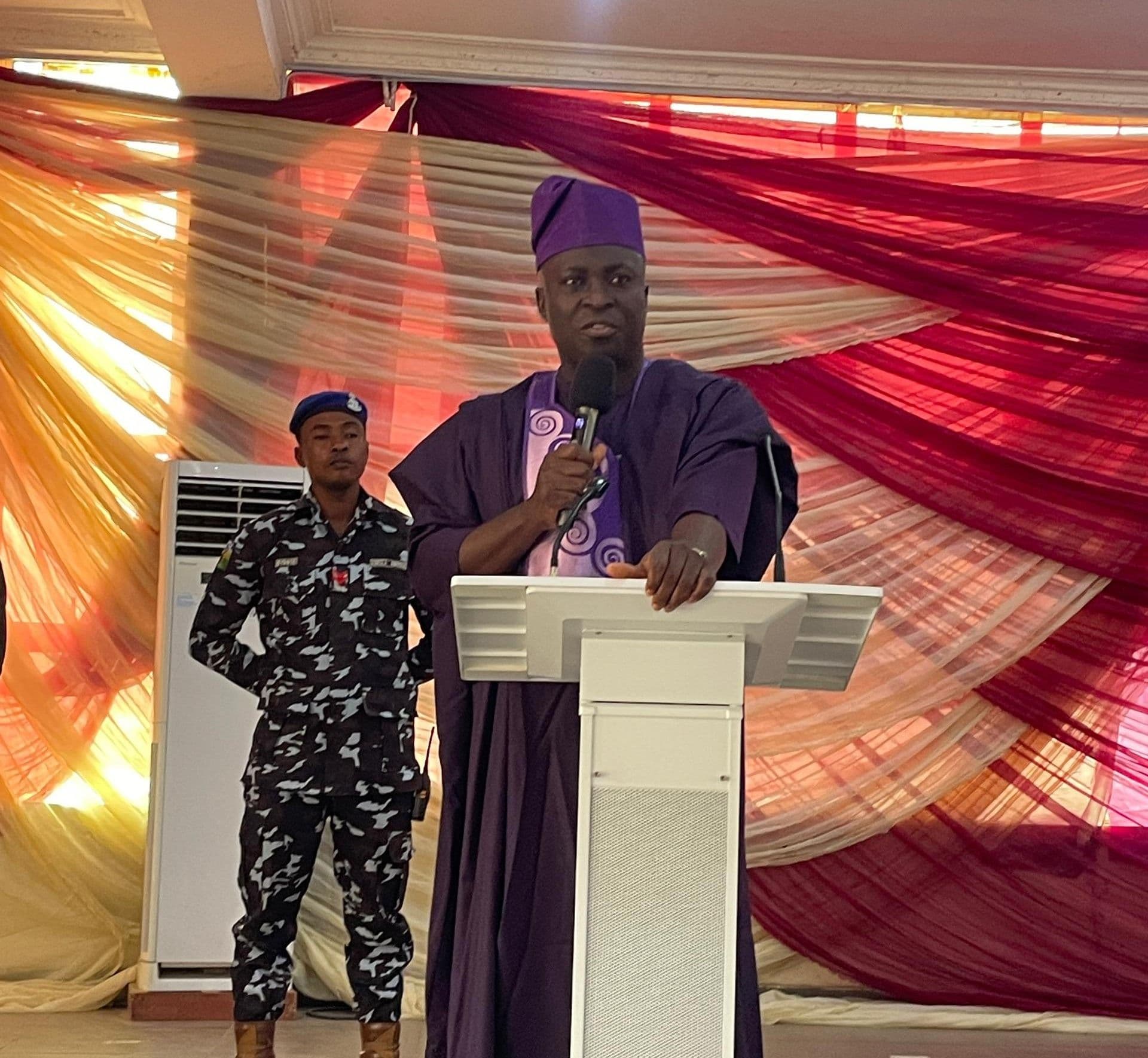 Oyo SSG Advises UI Freshers to Define Their Path and Pursue Excellence